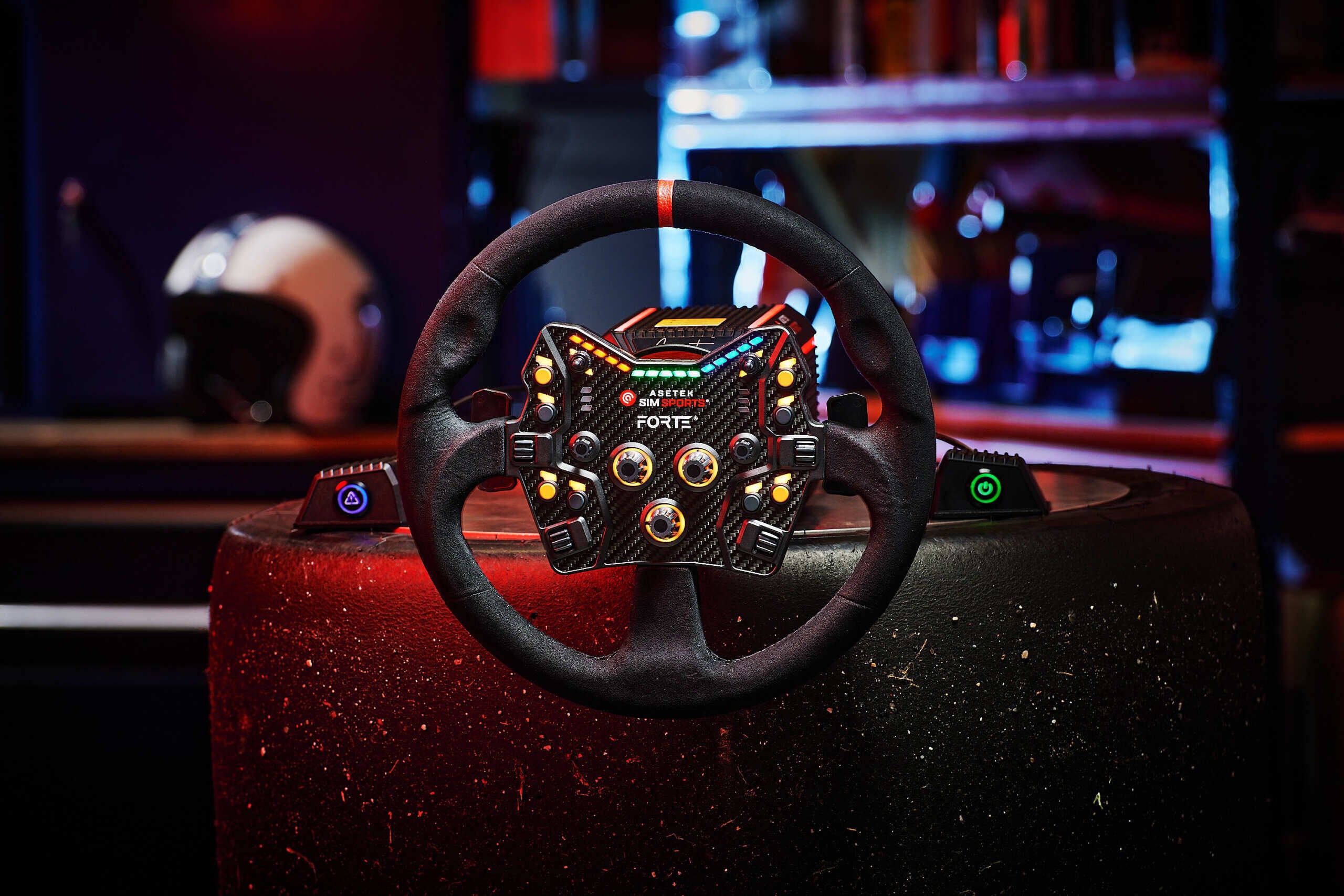 Focus x Asetek Invicta Pro Racing Bundle